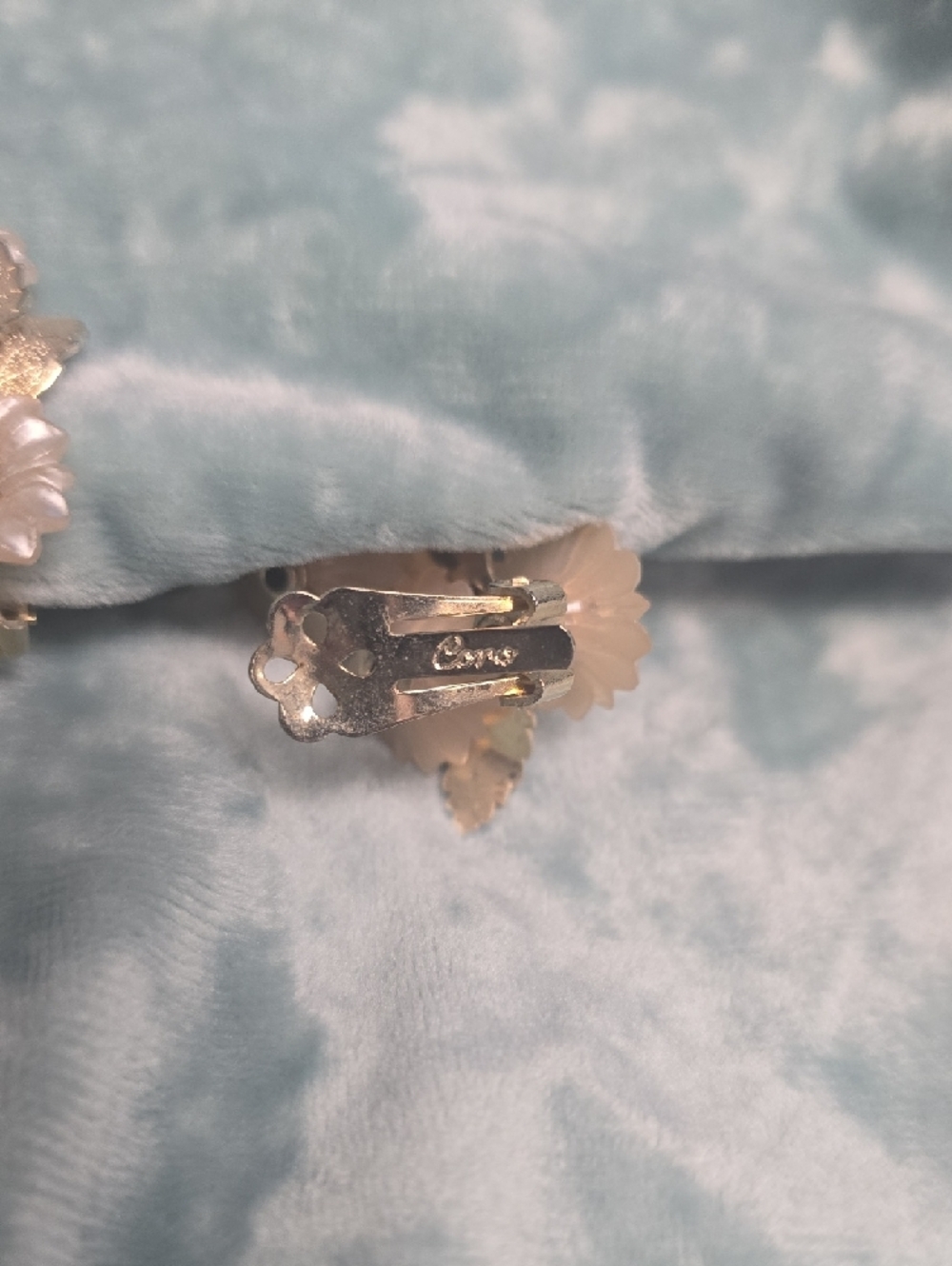 Coro Floral Cluster with Gold Tone Leaves Clip On Earrings - Picture 2 of 7